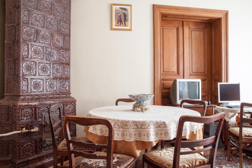 "Eva Stories" Movie Apartment On Rynok Square Lvov Exteriér fotografie