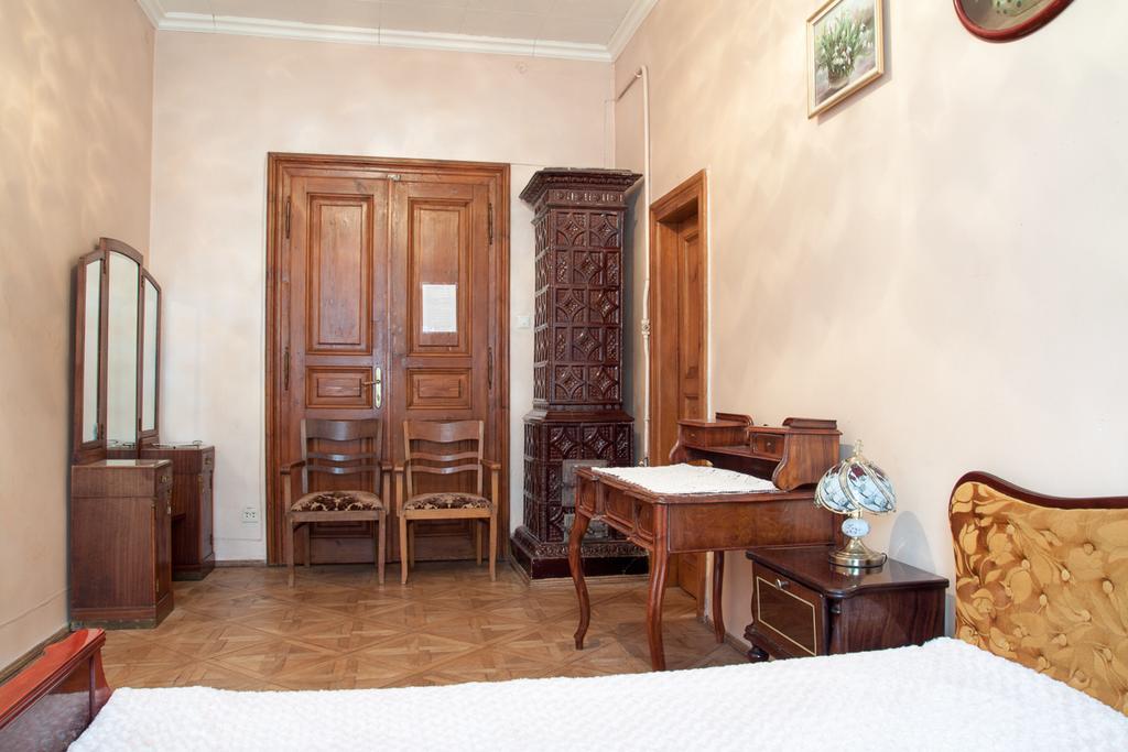 "Eva Stories" Movie Apartment On Rynok Square Lvov Exteriér fotografie