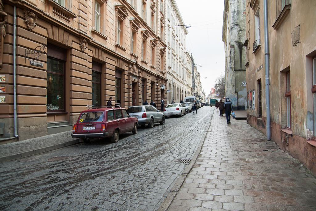 "Eva Stories" Movie Apartment On Rynok Square Lvov Exteriér fotografie