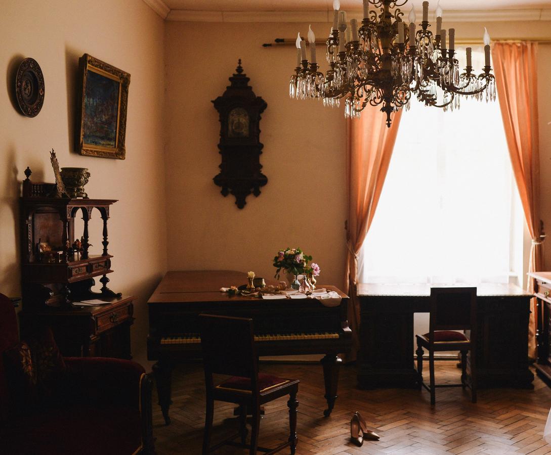 "Eva Stories" Movie Apartment On Rynok Square Lvov Exteriér fotografie